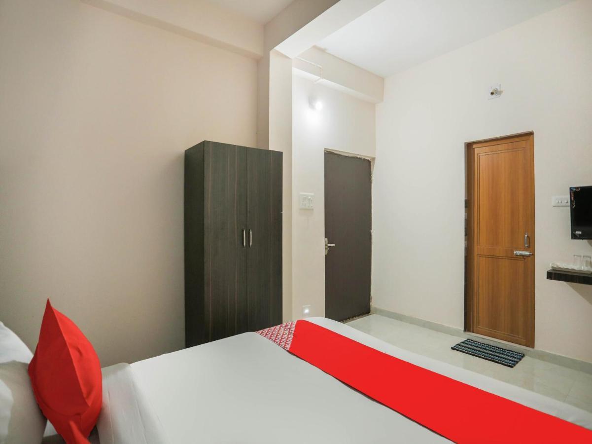 Flagship 76560 Hotel Vanss Bhuvanesvar Kültér fotó